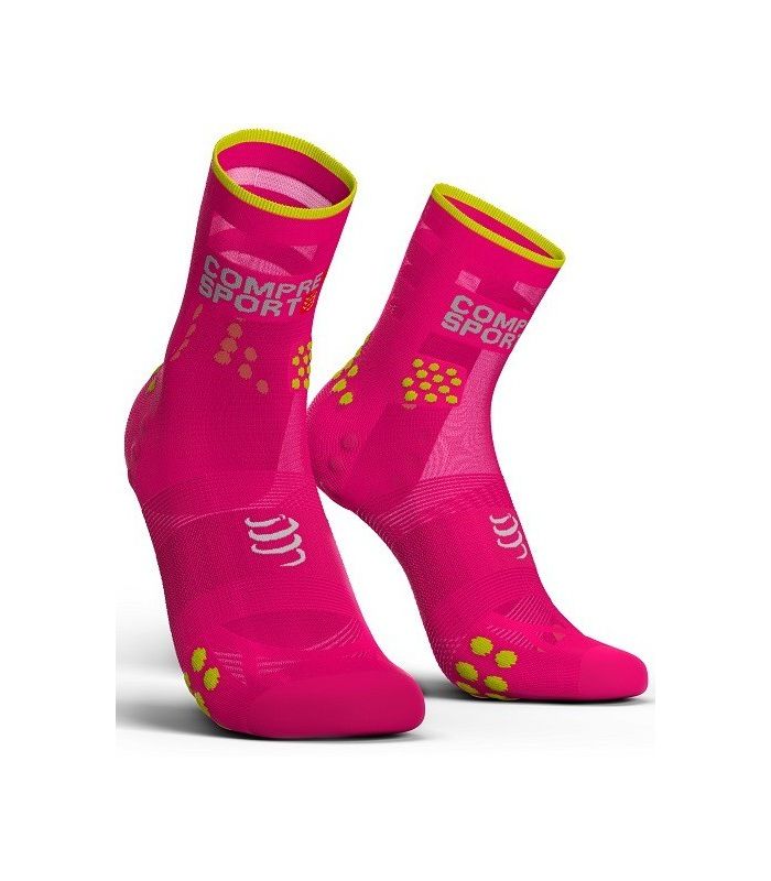 Compra online Calcetines Running Compressport Pro Racing Socks V3.0 Ultralight High Rosa en oferta al mejor precio