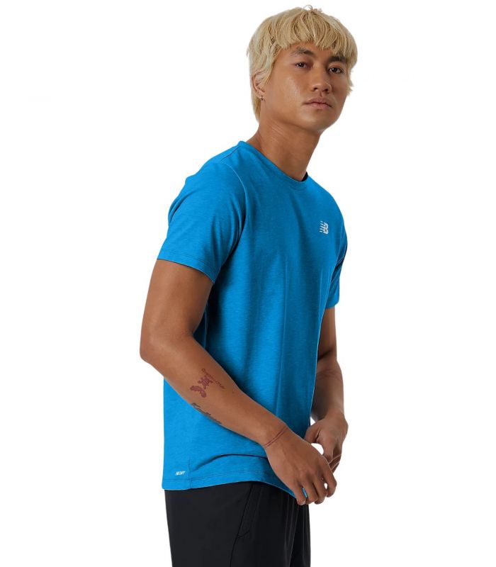 Compra online Camiseta New Balance Heathertech Hombre Azul en oferta al mejor precio