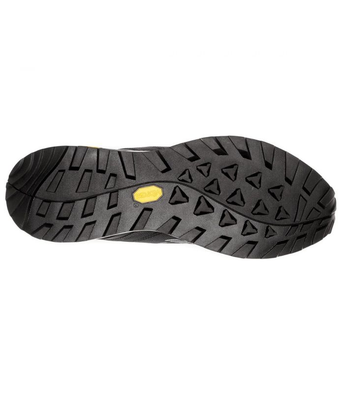 Compra online Zapatillas Chiruca Camaguey 05 Gtx Hombre Negro Rojo en oferta al mejor precio