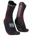 Compra online Calcetines Compressport Pro Racing Socks v4.0 Trail Black Red en oferta al mejor precio