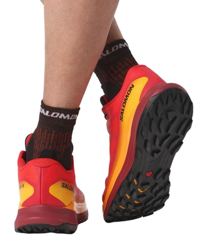 Compra online Zapatillas Salomon Ultra Glide 2 Hombre High Risk Red en oferta al mejor precio
