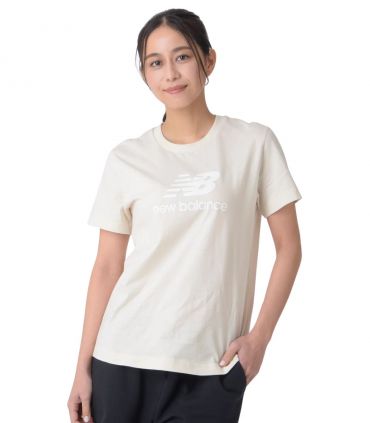 Camiseta New Balance Sport Essentials Jersey Logo T-Shirt Mujer Linen