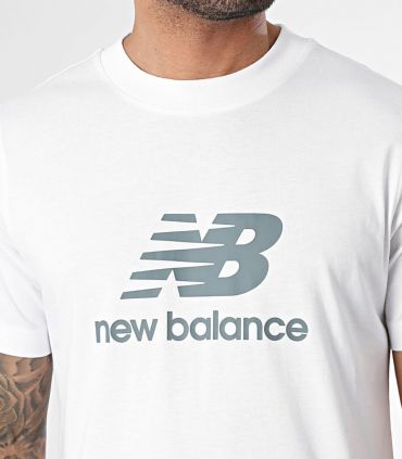 Camiseta New Balance Sport Essentials Logo T-Shirt Hombre Athletic White